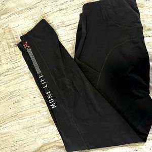 Orangetheory MORE LIFE leggings